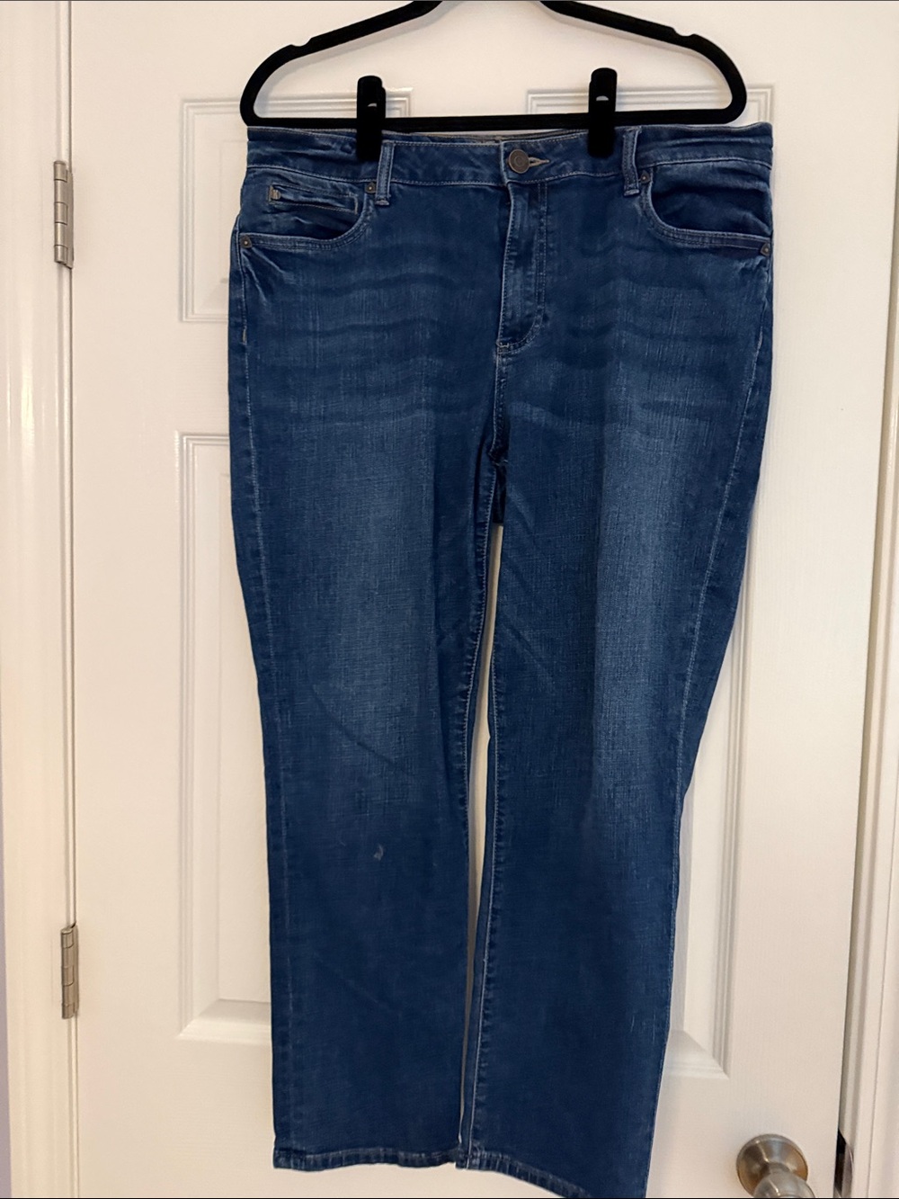 Kut from the Kloth Classic Dark Blue Straight Leg Jeans, KATY
